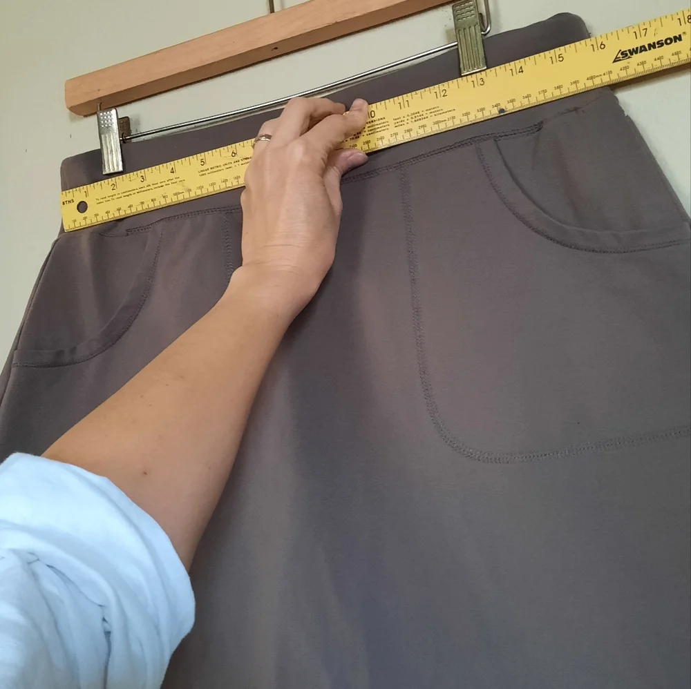 Columbia Brown Stretchy Athletic Skirt Workout Active Wear Casual